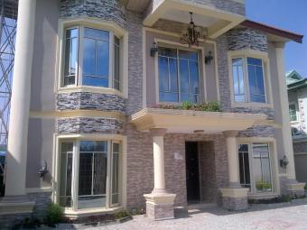 3 bedrom detached house with 1bq Ilasan Lekki