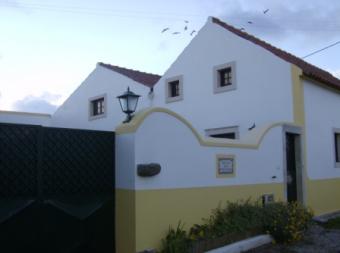 Luxury 6 bedrooms villa. Salir De Matos