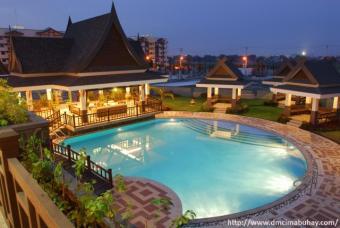 ROYAL PALM CONDOMINIUM FOR SALE Taguig