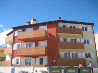 New building in Liznjan! Li�njan!