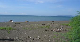 Beachfront Lot - Low Low Price! Sinisian, Lemer, Batangas
