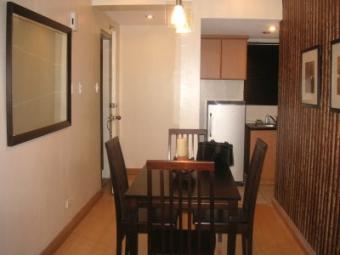 FOR RENT: Studio-type condo Makati