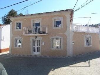 Beautiful Chalet Nr Granada Loja
