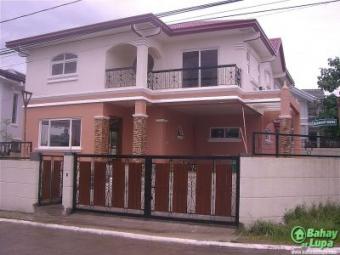 Stylish Brand New House in Alaba Metro Manila