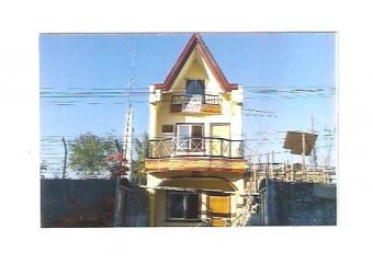 TOWNHOUSE FOR SALE Quezon City