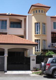 3 Storey Terrace Hillview Garden George Town