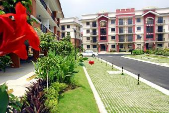 Manors Celebrity place Diliman