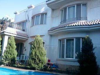 villa for rent inside compound 6th Of October