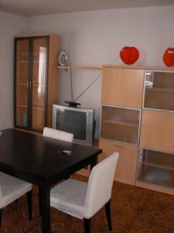 BRIGHT FLAT AT COIN CENTRE Malaga