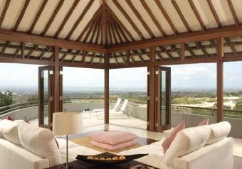 Nice Villa in Cliff Area Bali