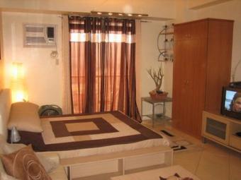 Studio-type Condo Paseo Parkview Makati