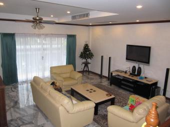 3 Br Condo for Rent Phuket