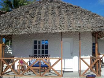 B&B Beachfront Chalets for rent Zanzibar N E Coast  Matemwe