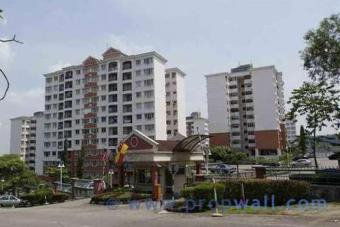 Apartm gated guarded Puchong Puchong New Village