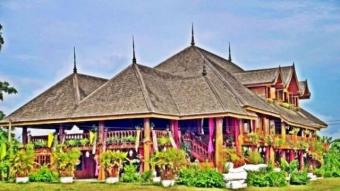 Most Spectacular Teak Mansion Chiang Mai