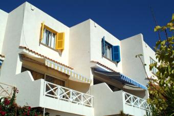 Superb three-level with one room Paphos