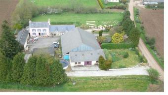 Large farmhouse for sale Tregourez