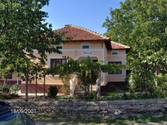 NEWLY RENOVATED HOUSE Varna