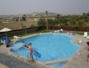 Nice 1b/room Apt with sea view Oroclini Larnaca