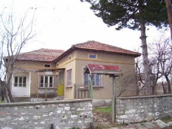 Large two bedroom rural house Dobrich