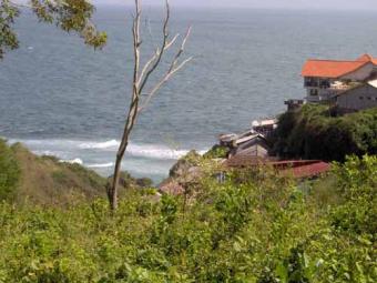 Cliff Front Land in Uluwatu Bukit