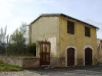 4585 - Detached house to restore Navelli