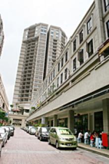 Waldorf Towel Service Residence, Sri Hartamas