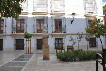 Flat next to the host of Lorca Almeria
