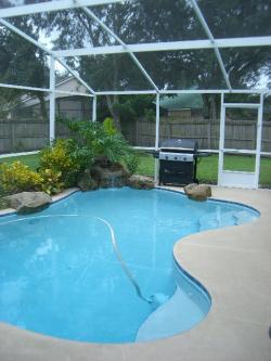 3 Bedroom 2 Bath with Pool Oviedo