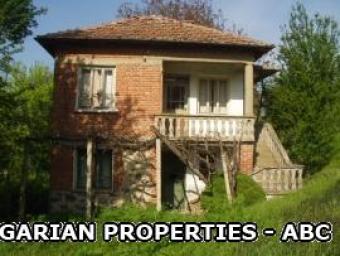 house in Elhovo area Bourgas Area