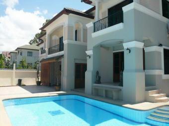HOUSE FOR SALE JOMTIEN Pattaya
