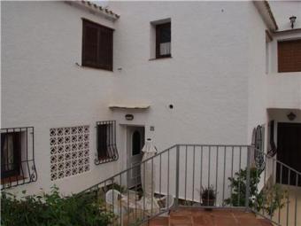 A semi-detached villa Muntanya La Sella