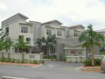 HOUSE TO SALE Damansara Jaya   Kayu Ara