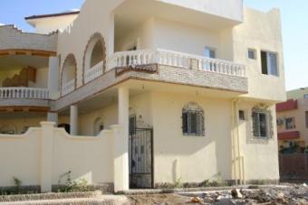 Seaview 6 BR in Magawish Hurghada