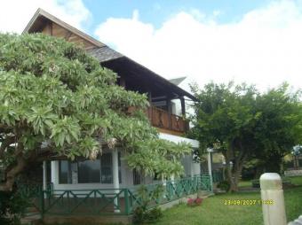 Luxury Bungalow-Half Price Grand Bay