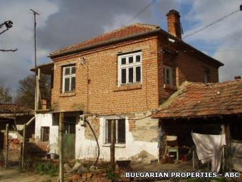 house in Elhovo area Elhovo Area