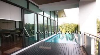 HOUSE IN COMPOUND / SUKHUMVIT Bangkok