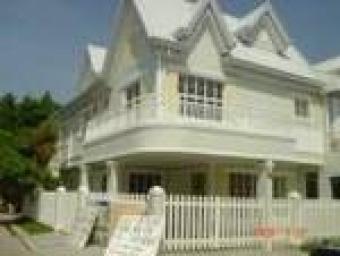 American Style House and Lot 4 s Pasig