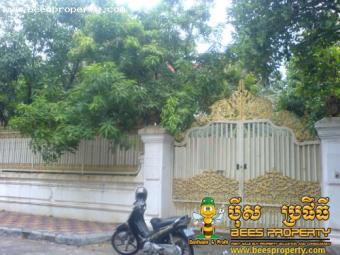 THAI STYLE VILLA FOR RENT Boeng Phnom Penh