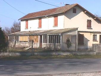 URGENT SALE HOUSE IN France in l Poitiers