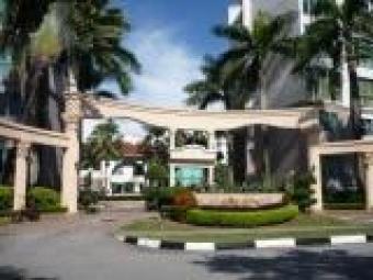 Singapore West Bay Condo 2+1 West Coast Village