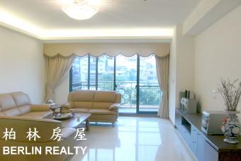 Nice location---9779 Taipei