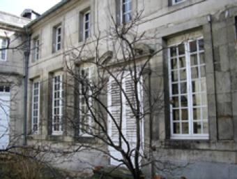 Host house of 320 m � Joinville