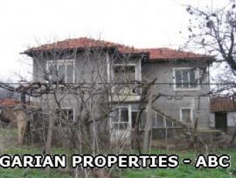 house in Elhovo area Elhovo Area