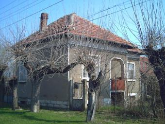 Cheap country house+huge plot Vratsa County