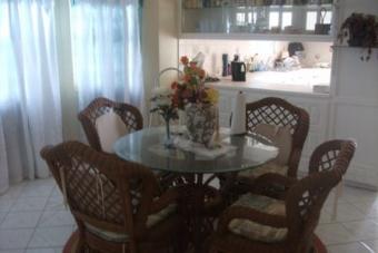 House for rent in Cas En Bas Cas En Bas