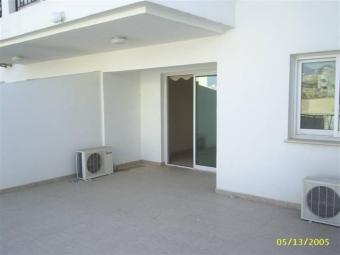 2 Bed Town centre Bargain Larnaca