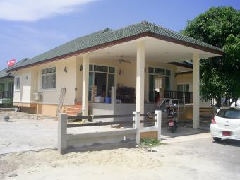 newish detatched bungalow Hua Hin