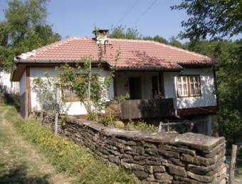 House by authenticity Bulgarian Gumushnik