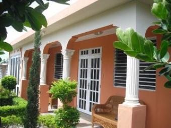 De esquina muy bonita Salinas